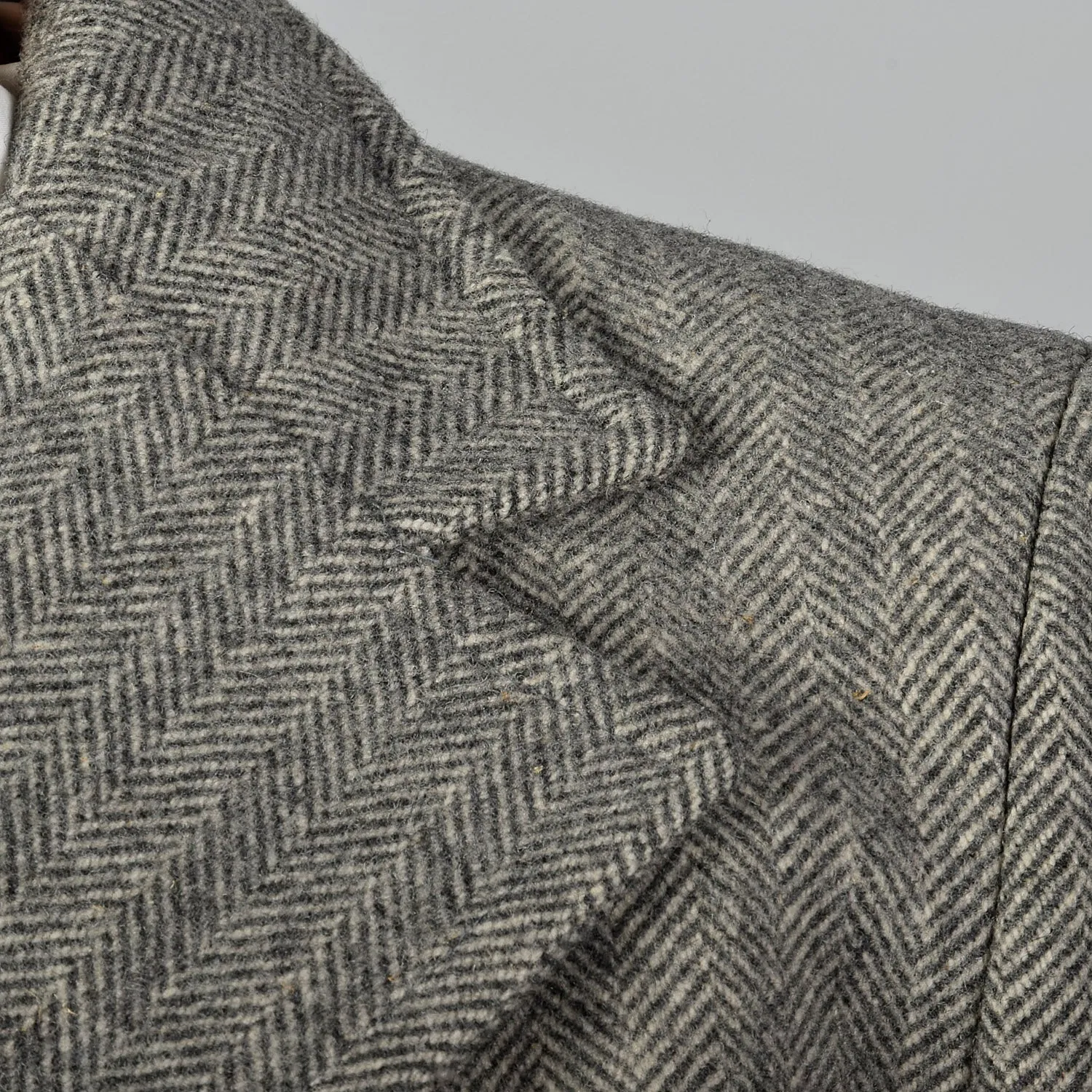 1970s Gray Wool Tweed Coat with Convertible Pockets