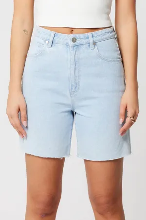 Abrand - Carrie Short Kate in Light Vintage Blue