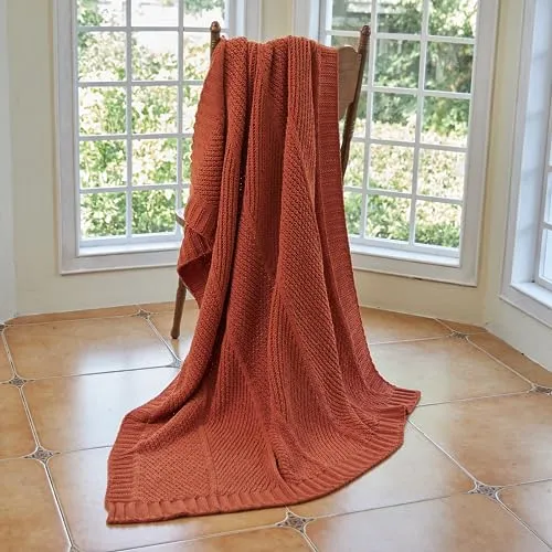 Amélie Home Cable Knit Fall Throw Blanket for Couch, Burnt Orange Chenille Knitted Chunky Knit Blanket with Chevron Texture Non-Shedding, Decorative Farmhouse Soft Blanket for Sofa Chair Bed, 50x 60