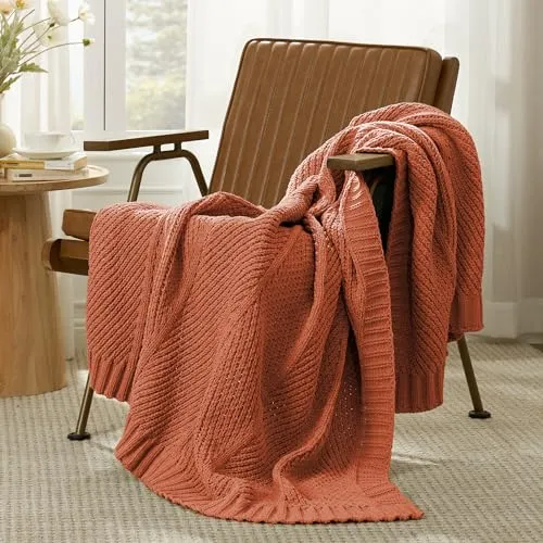 Amélie Home Cable Knit Fall Throw Blanket for Couch, Burnt Orange Chenille Knitted Chunky Knit Blanket with Chevron Texture Non-Shedding, Decorative Farmhouse Soft Blanket for Sofa Chair Bed, 50x 60