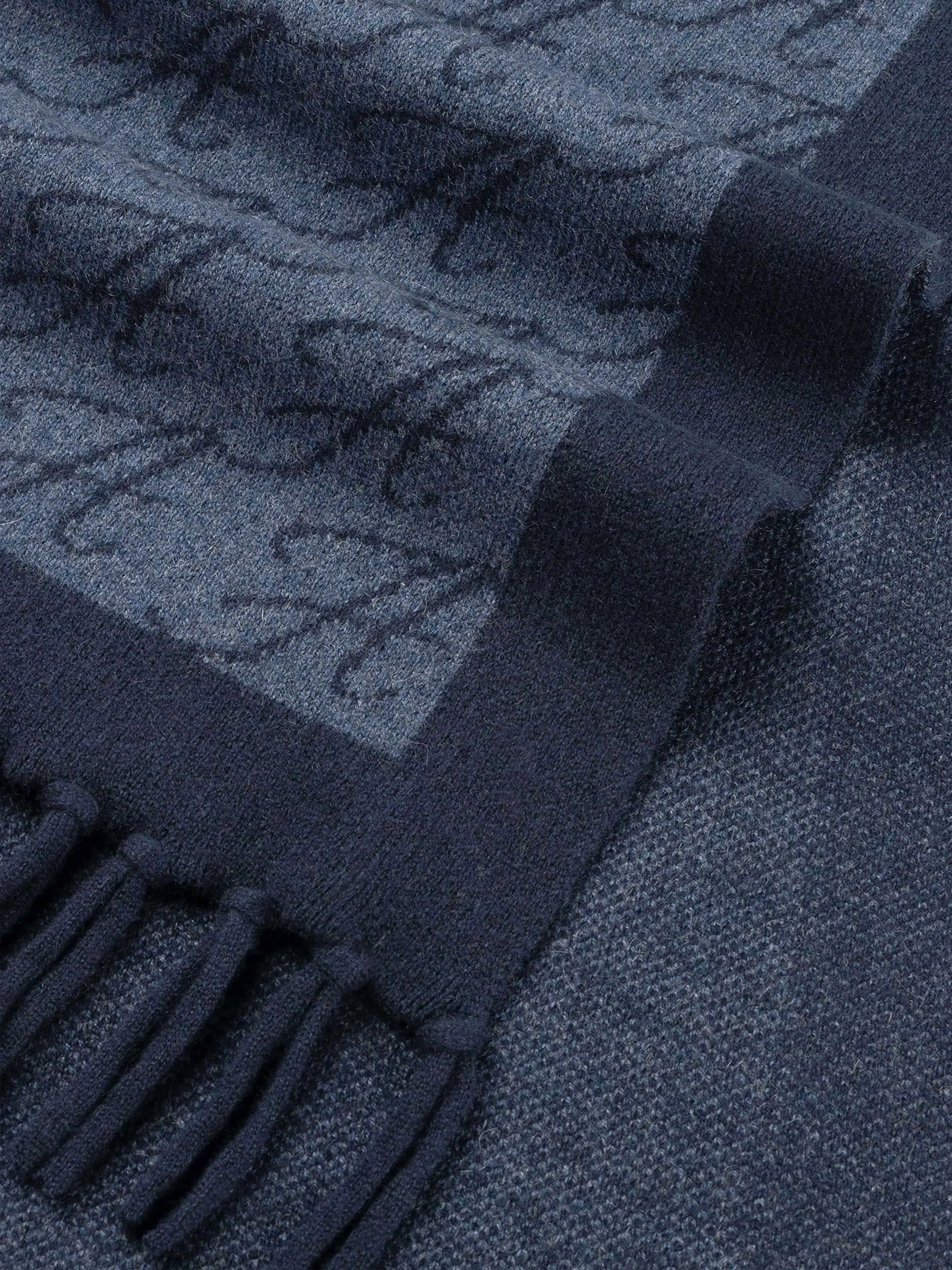 AUR1 Scarf Navy