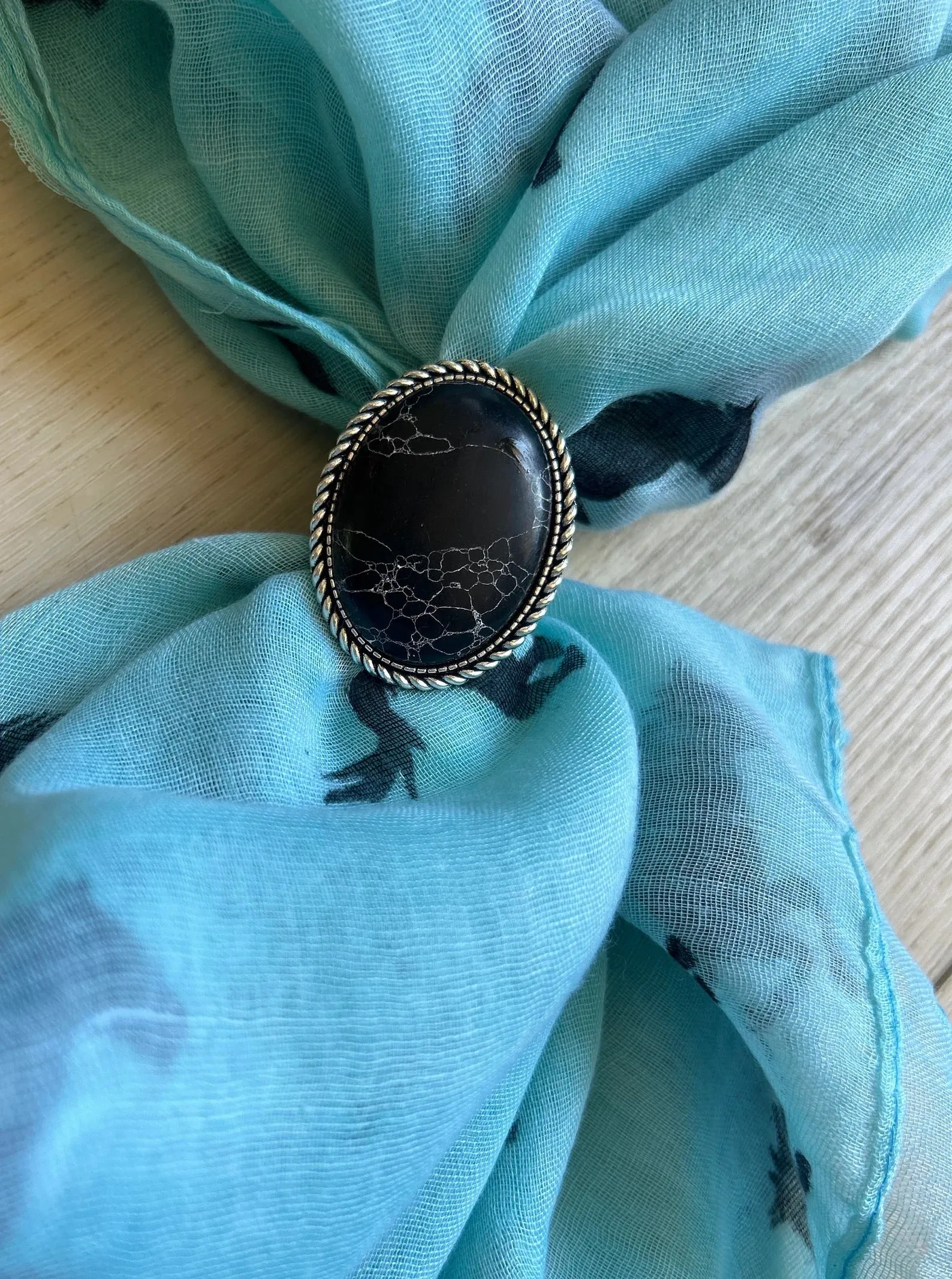 Black Stone Scarf Slide