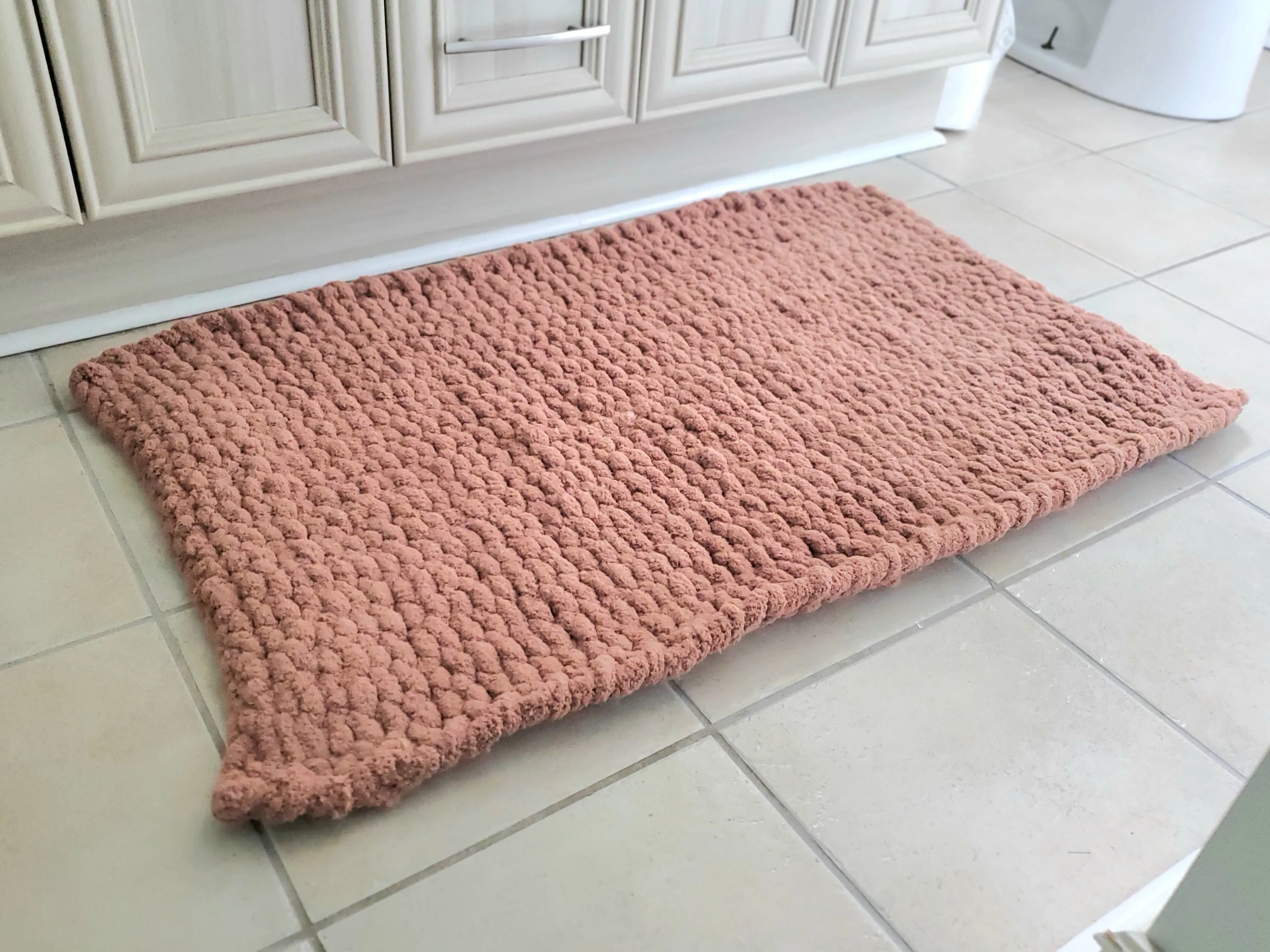 Custom Size 42x42 Luxurious Plush Chenille Wool Bathroom Mat