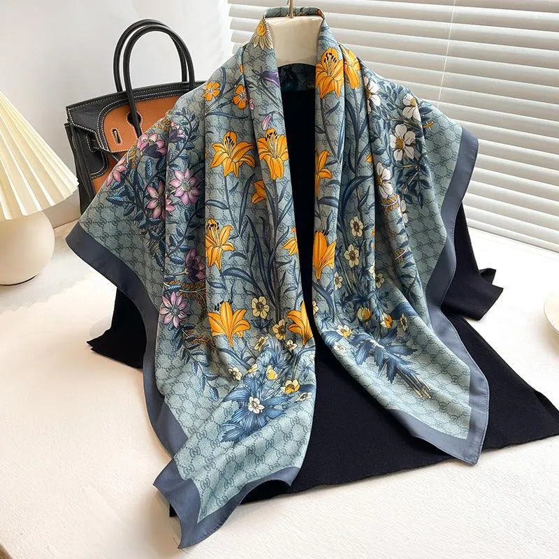 Daisy Pattern Chic Large Satin Scarf | 90x90cm Bandana | Twill Satin Shawl | Perfect Gift for Her, Mother's Day