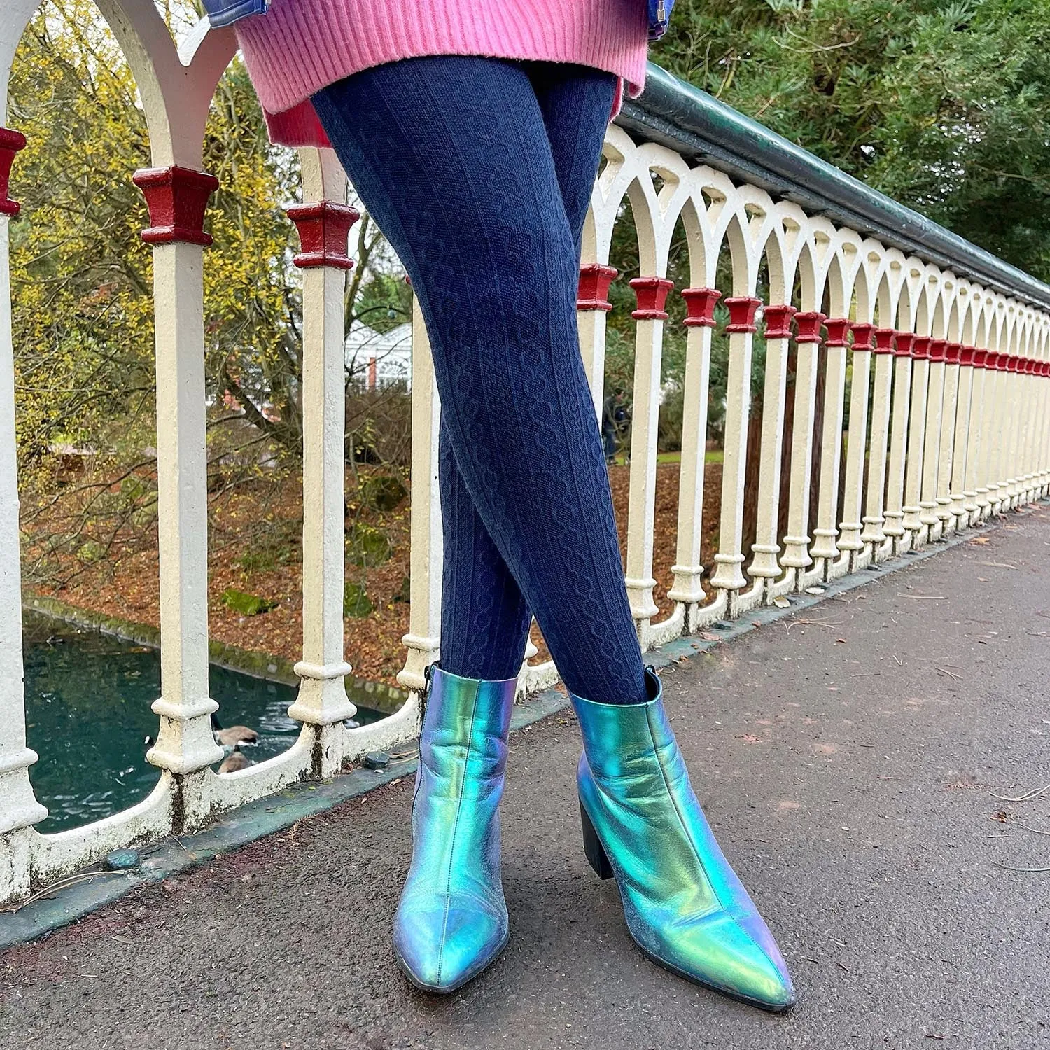 Grannies Cable Knit Wool Tights V2 - Navy