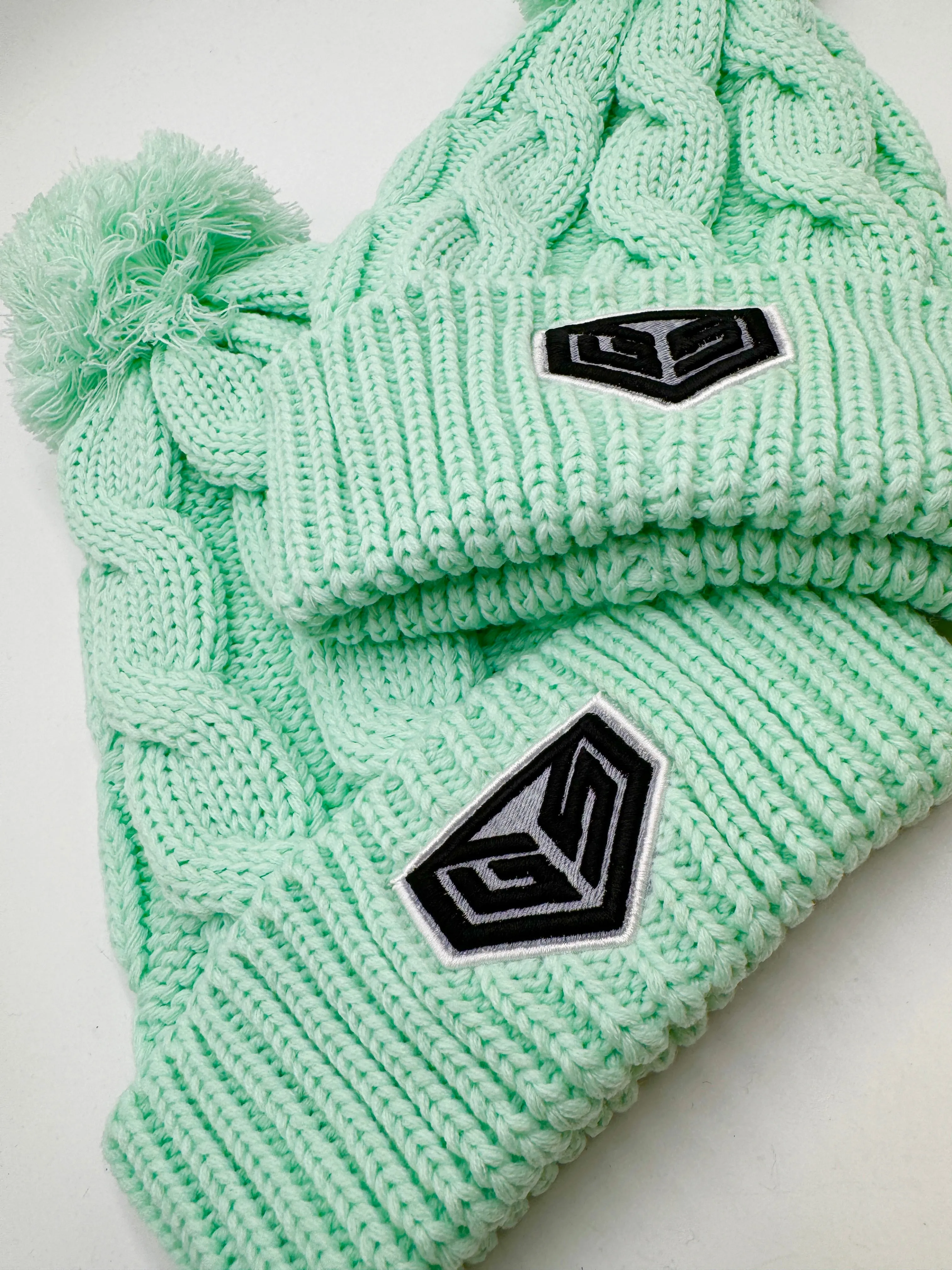 GS Crest Chunky Pom Pom Beanie - Mint