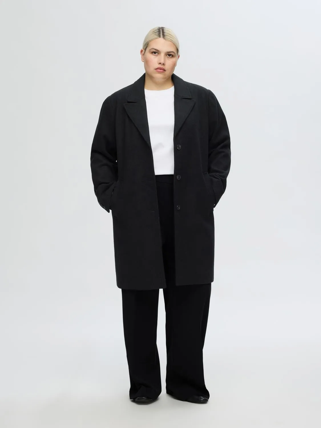 New Alma Wool Coat - Black