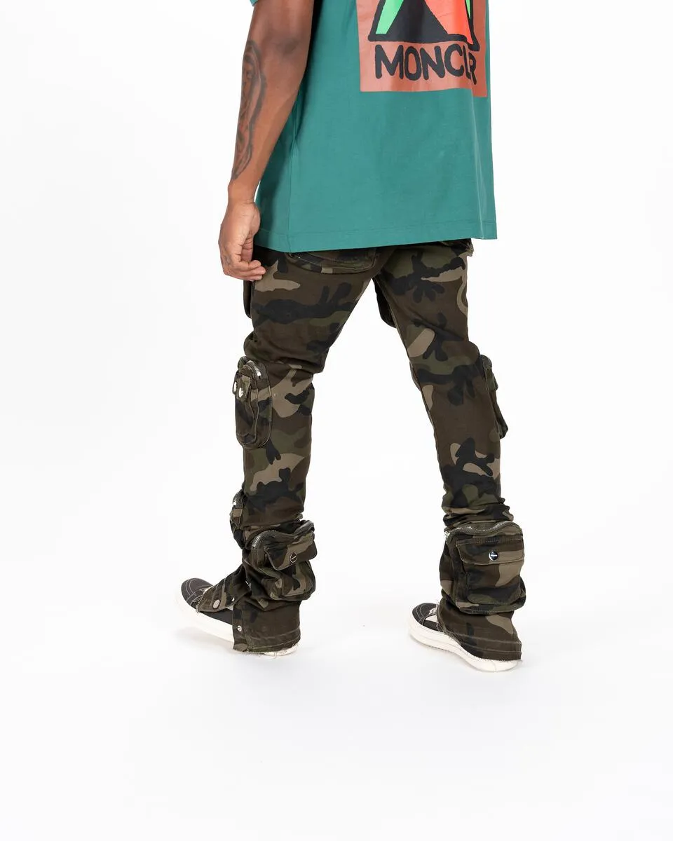 Pheelings JOURNEY TO GREATNESS CARGO FLARE STACK DENIM (CAMO GREEN)