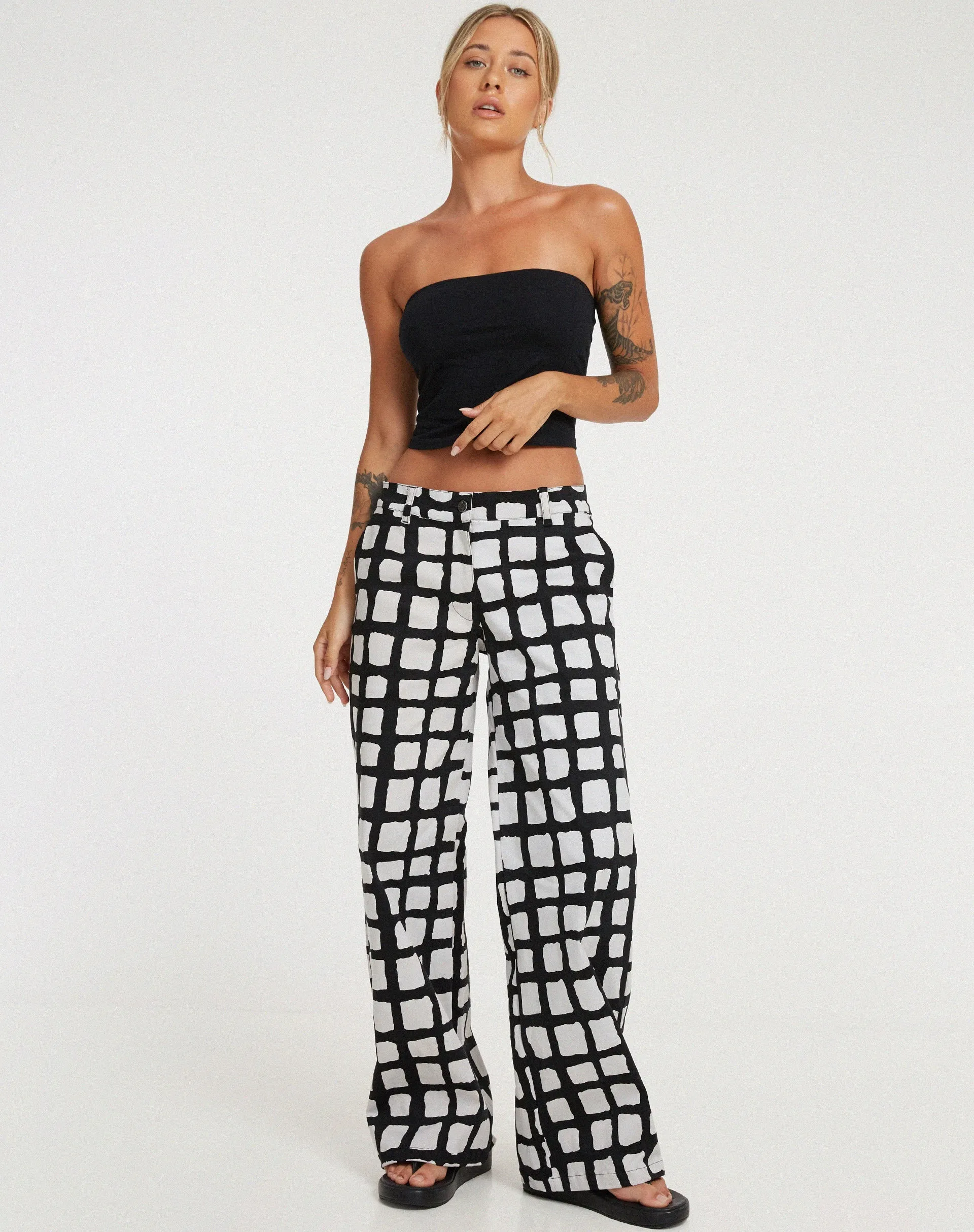 Suri Wide Leg Trousers in Mono Painted Check Black