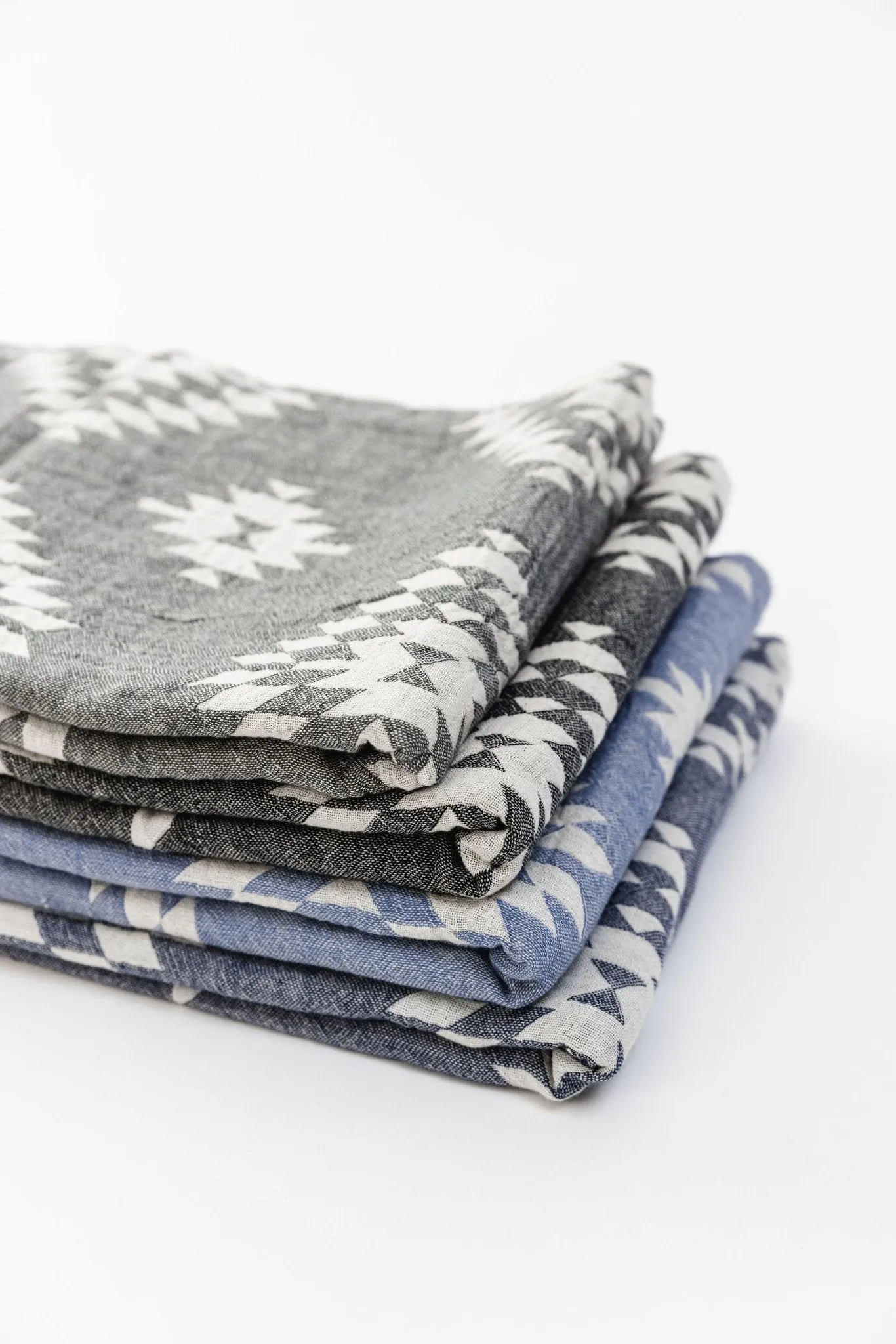 Theoria Kilim Throw