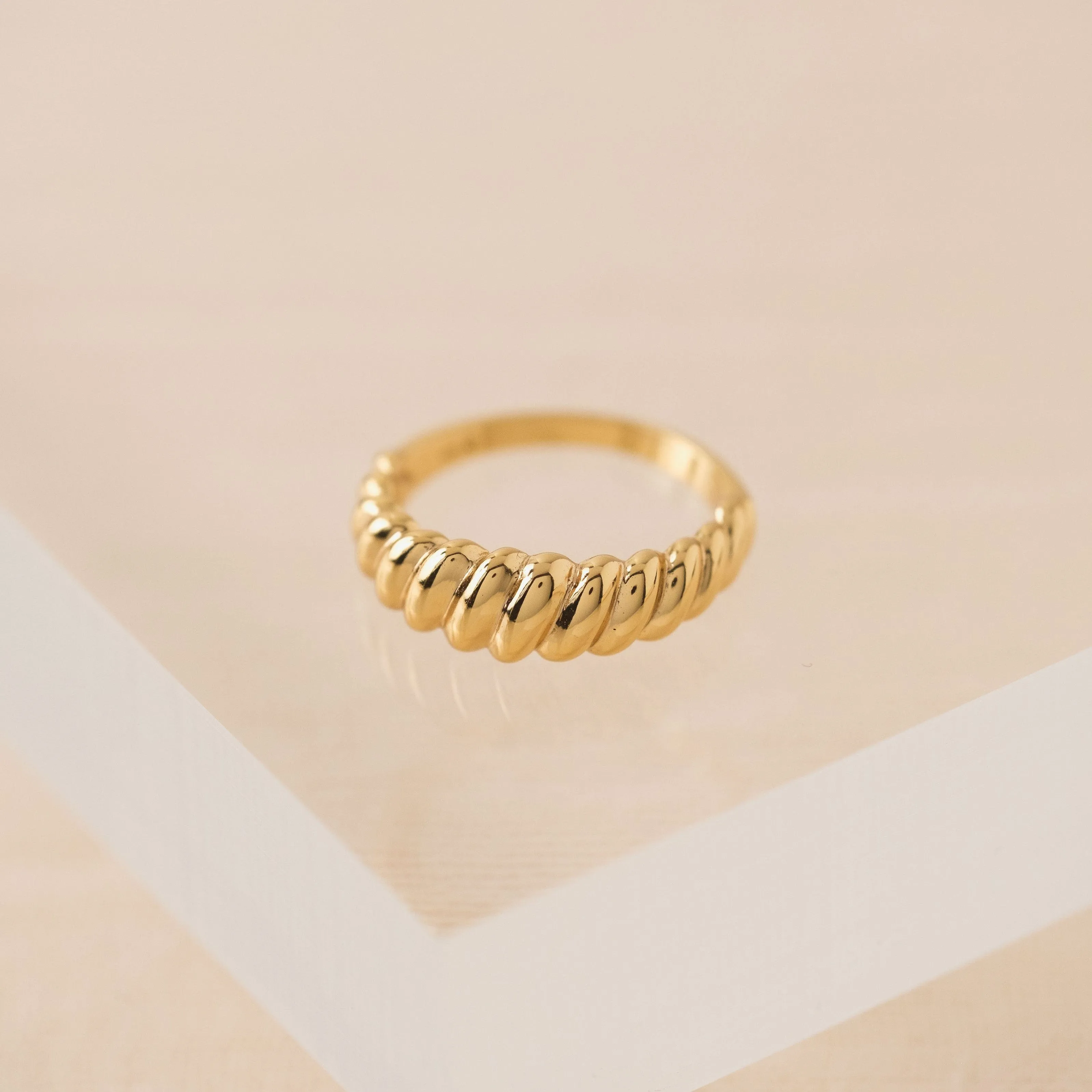 Twist Dome Ring