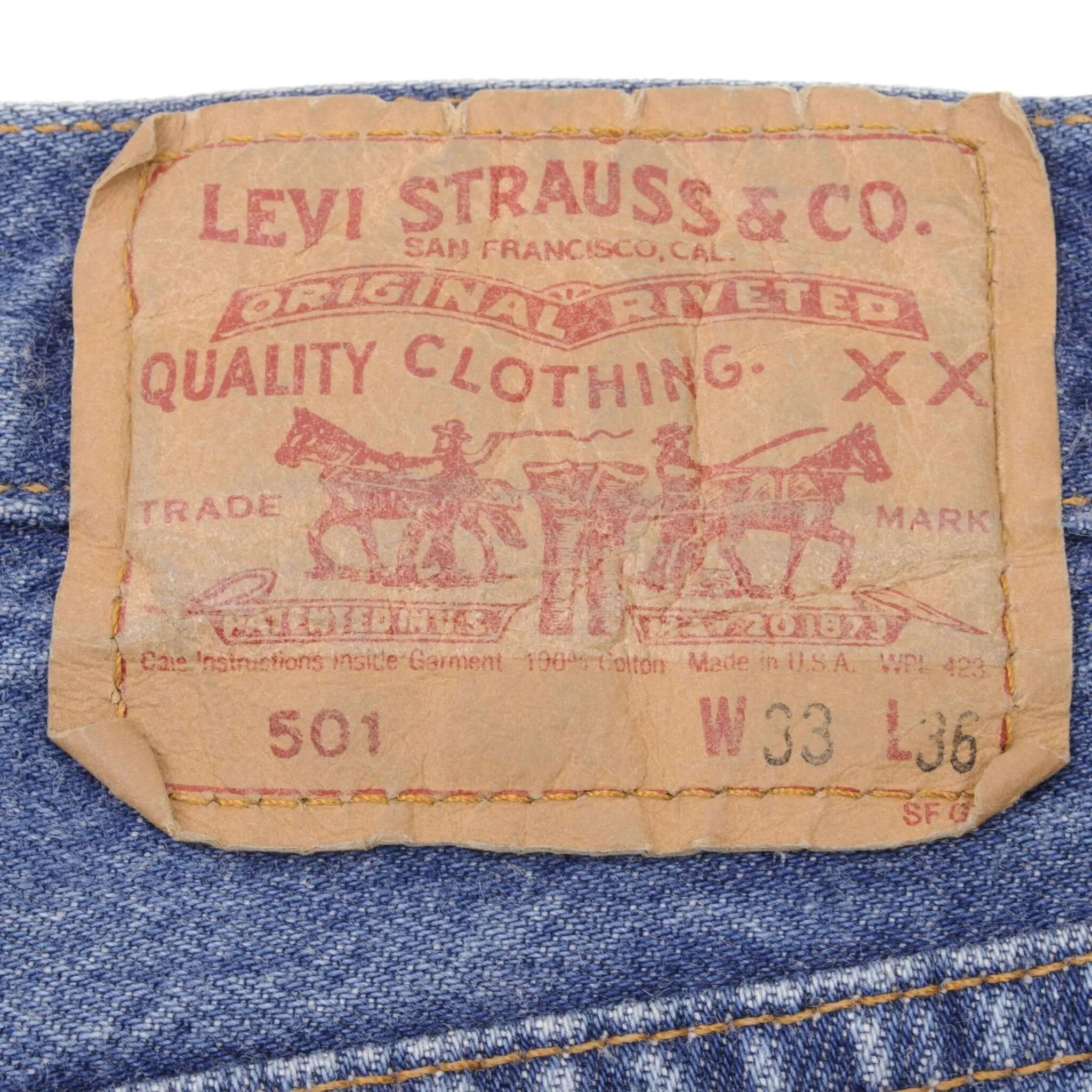 VINTAGE LEVIS 501 JEANS INDIGO 1980S SIZE W32 L35 MADE IN USA