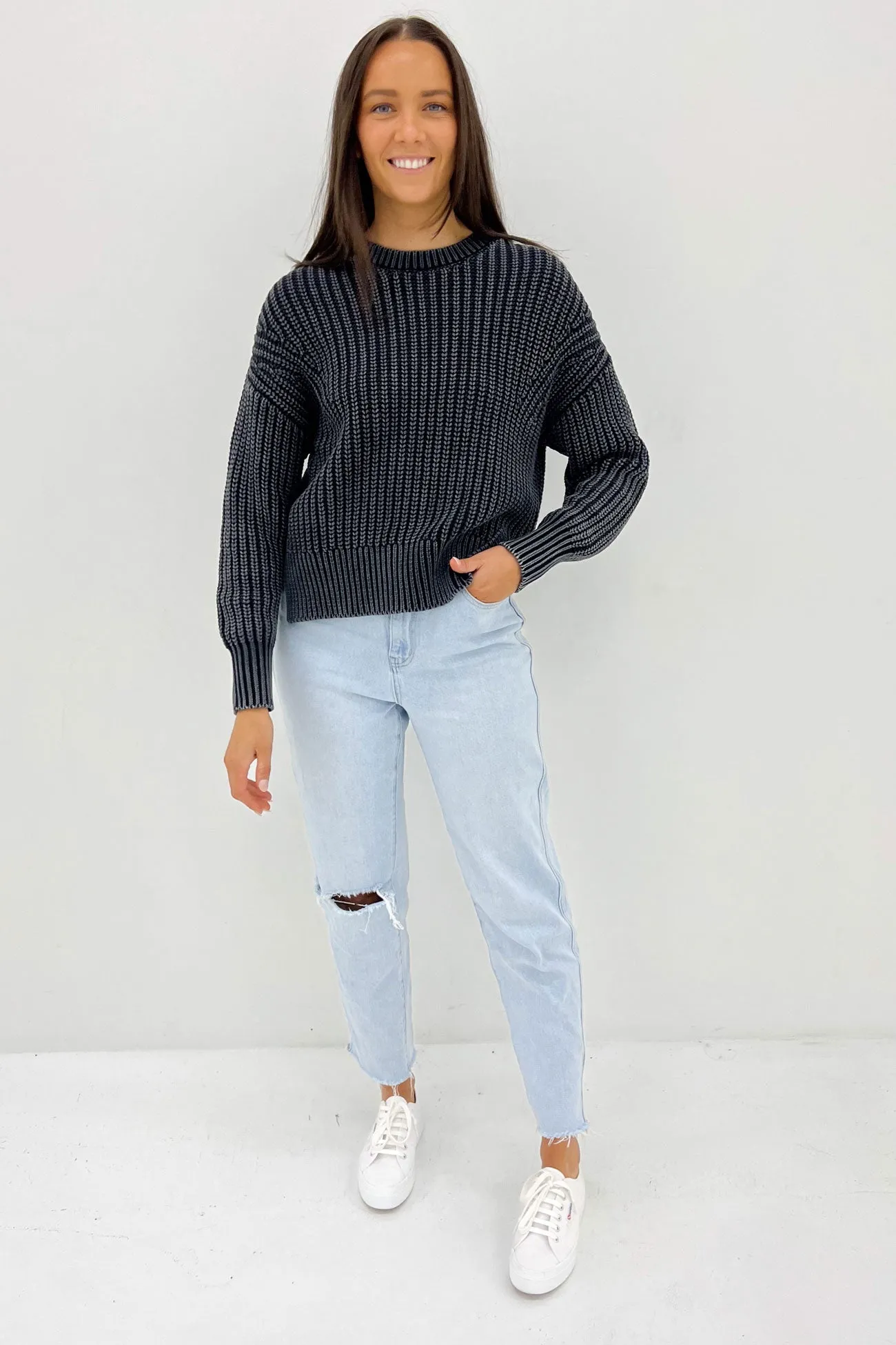 Winnie Knit Crew Black